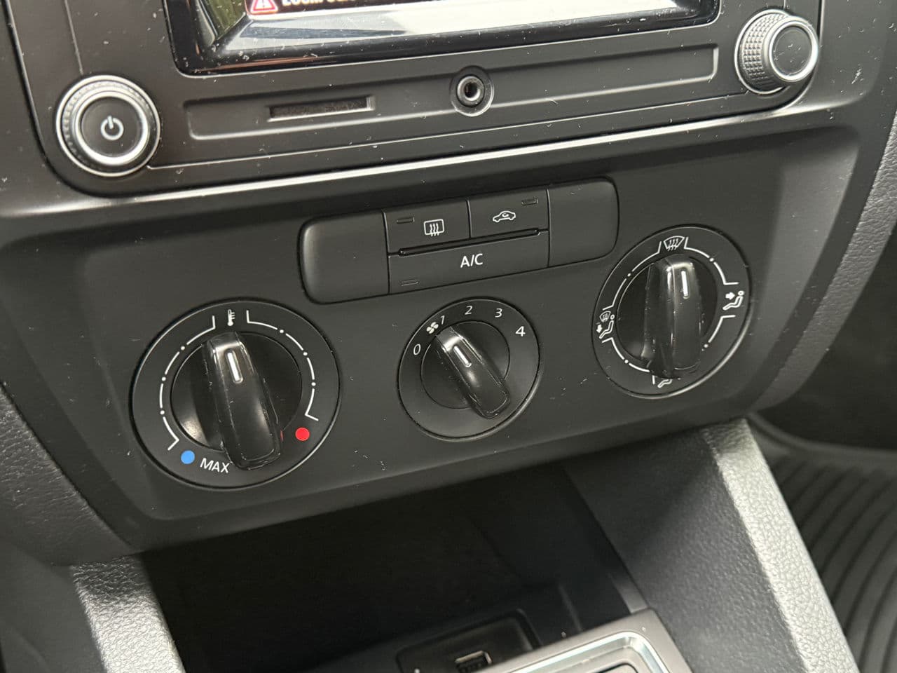 2016 Volkswagen Jetta — Miniatură 12