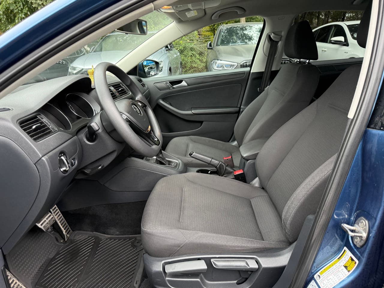2016 Volkswagen Jetta — Miniatură 5