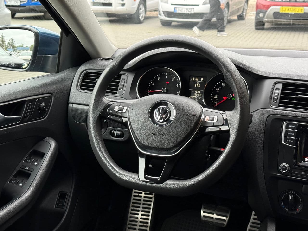 2016 Volkswagen Jetta — Miniatură 9