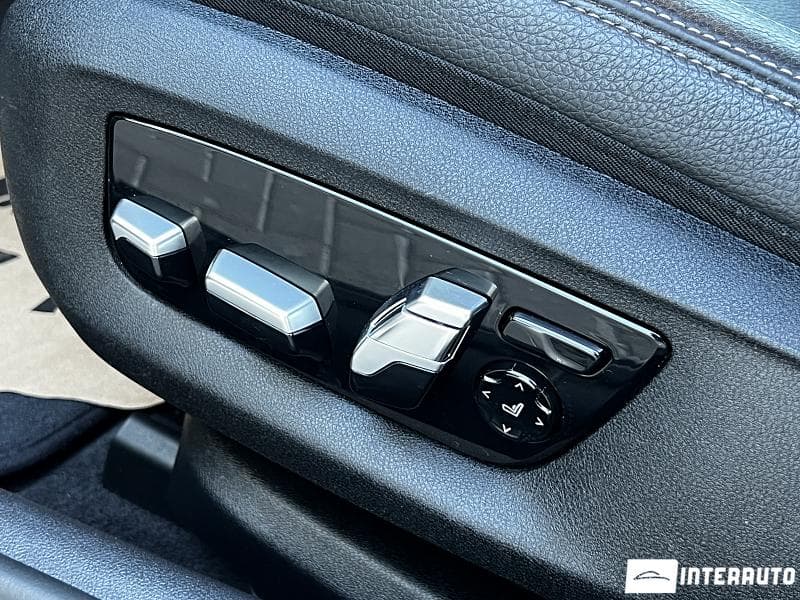 2019 BMW 530e — Miniatură 21