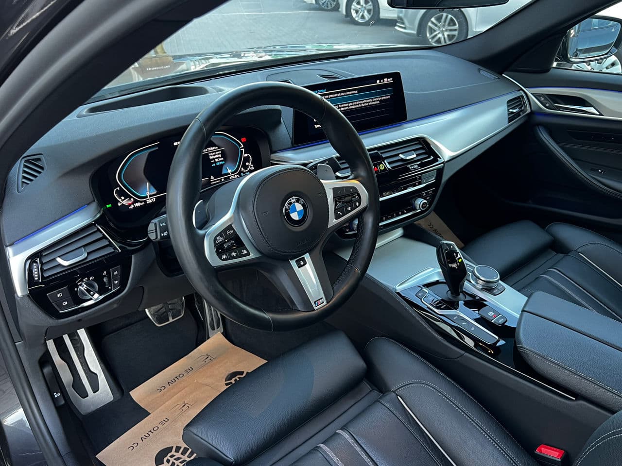 2019 BMW 530e — Miniatură 6