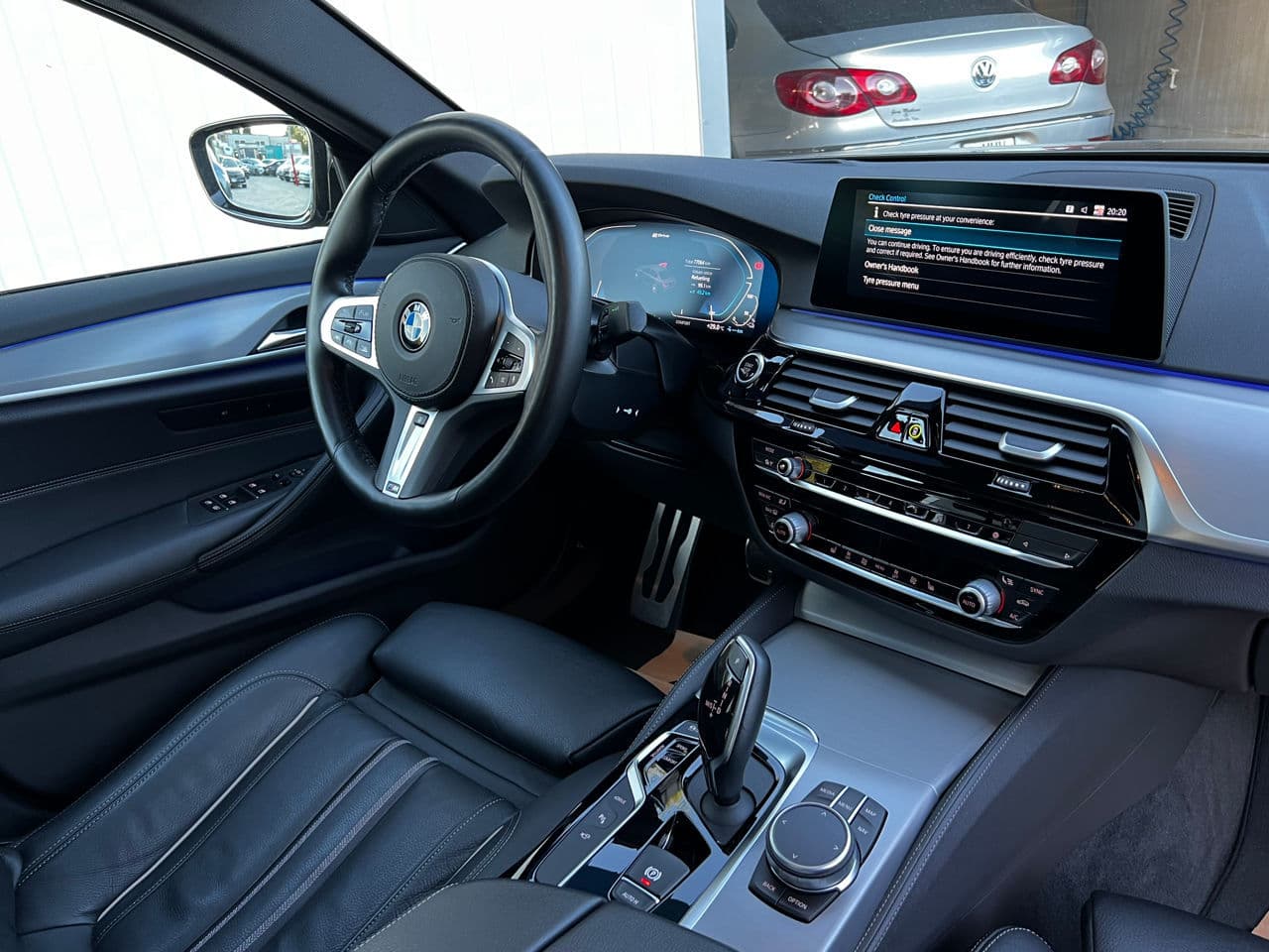 2019 BMW 530e — Miniatură 7