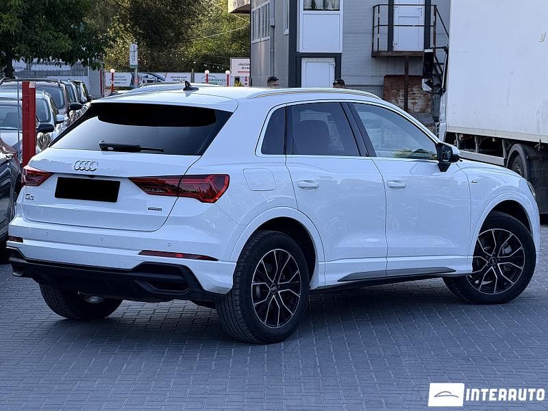 2023 Audi Q3 — Miniatură 2