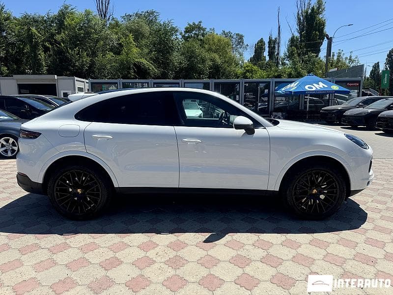 2021 Porsche Cayenne Coupe — Miniatură 6