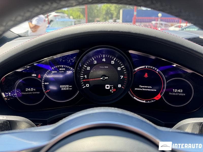 2021 Porsche Cayenne Coupe — Miniatură 17