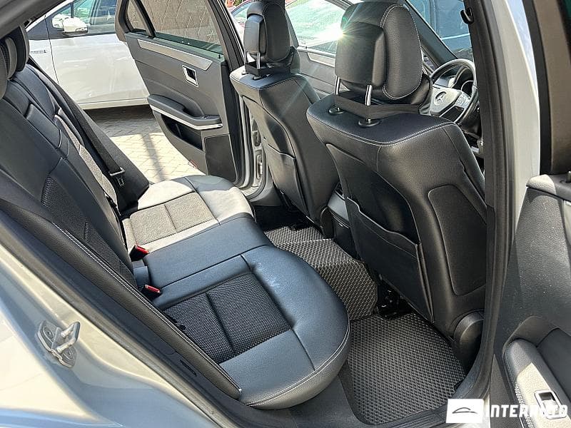 2014 Mercedes E 200 — Miniatură 8