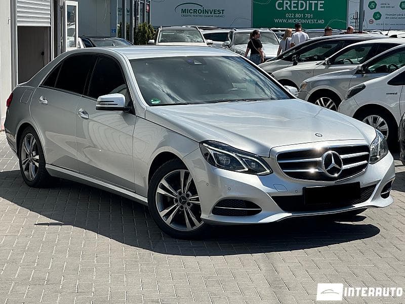 2014 Mercedes E 200 — Miniatură 4