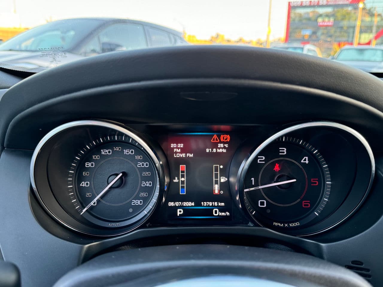 2016 Jaguar XE — Miniatură 9
