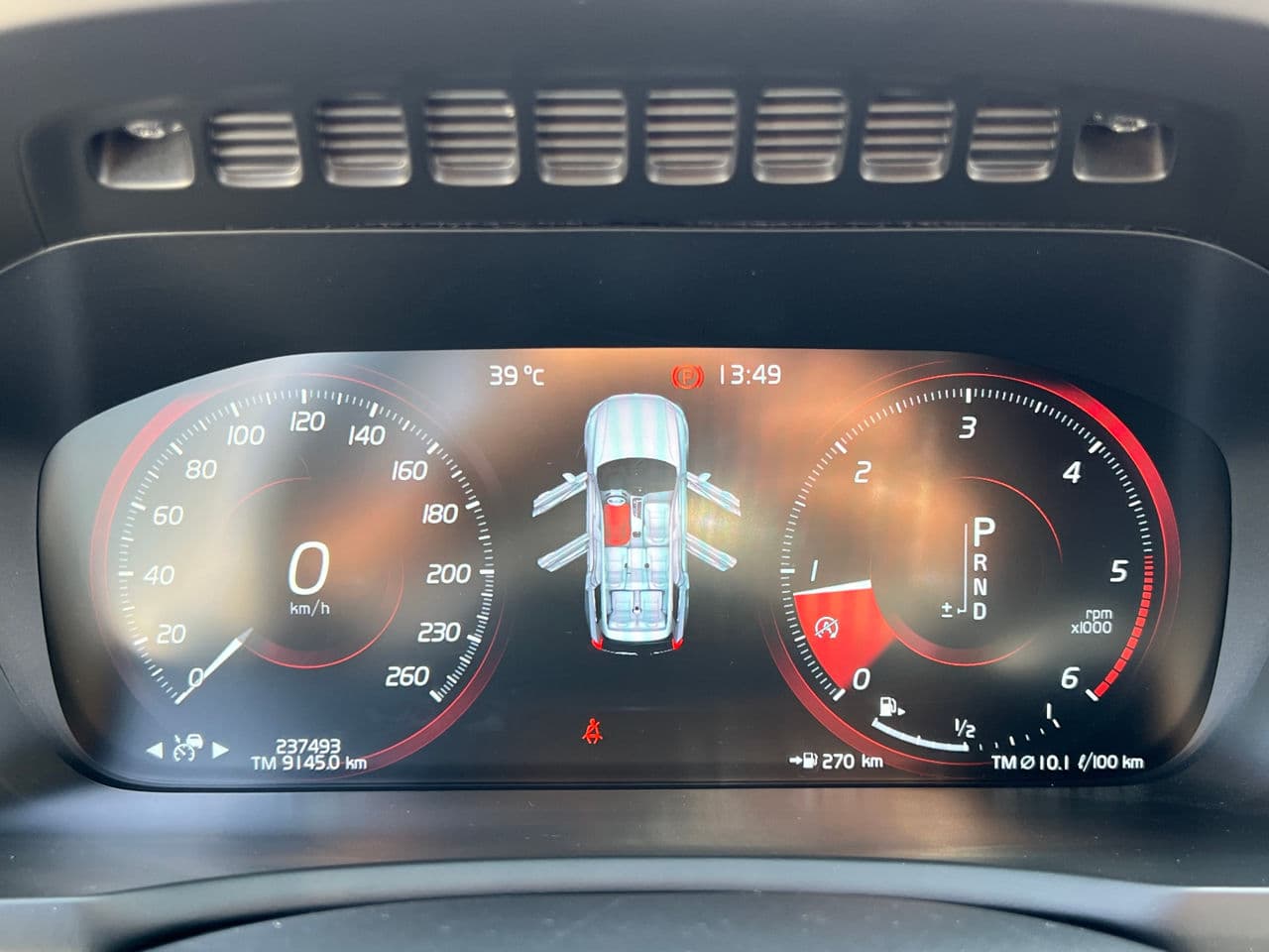 2016 Volvo XC 90 — Miniatură 8
