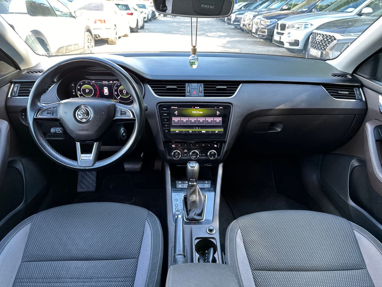 Skoda Octavia Scout 2019 — Миниатюра 19