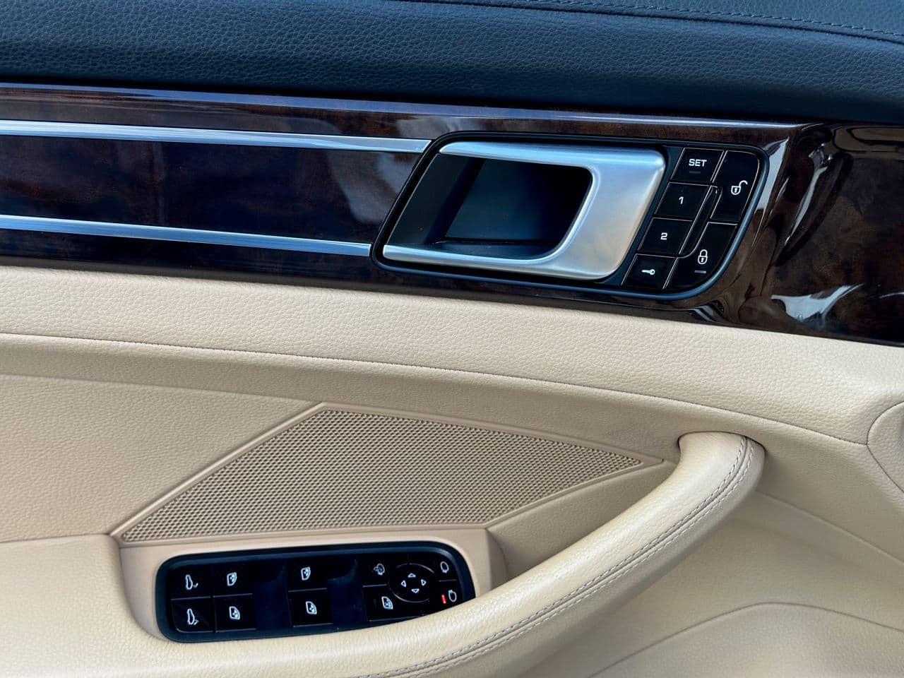 2017 Porsche Panamera — Miniatură 7