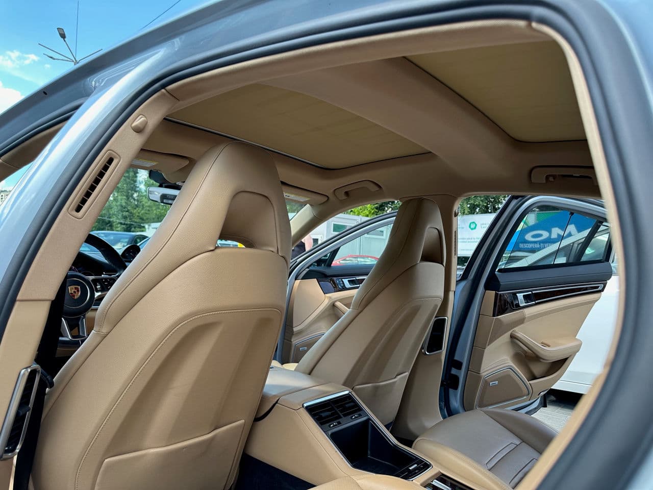 2017 Porsche Panamera — Miniatură 18