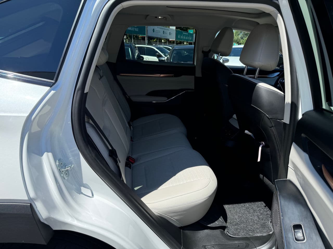 2023 Haval H6 — Miniatură 9