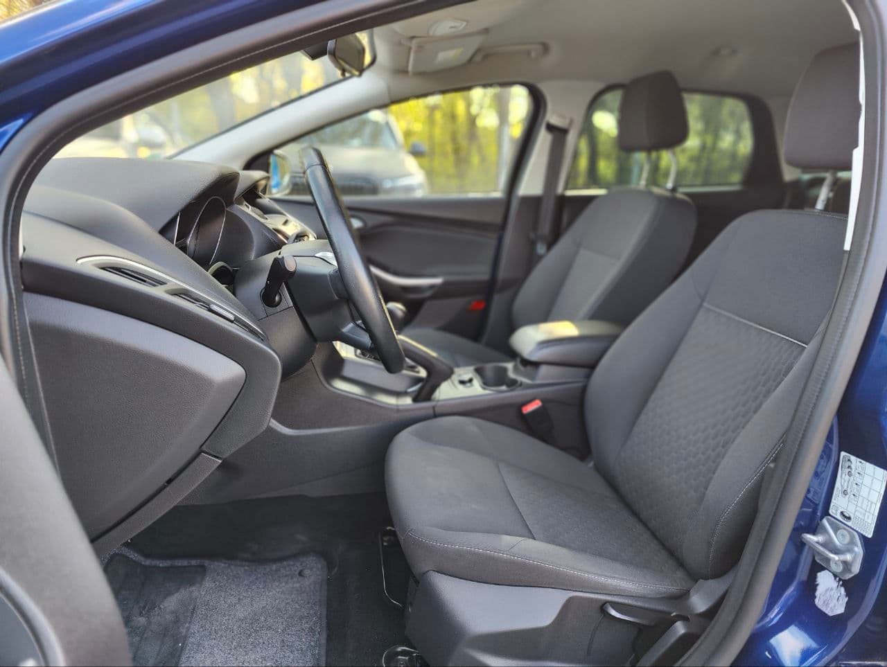 2014 Ford Focus — Miniatură 5