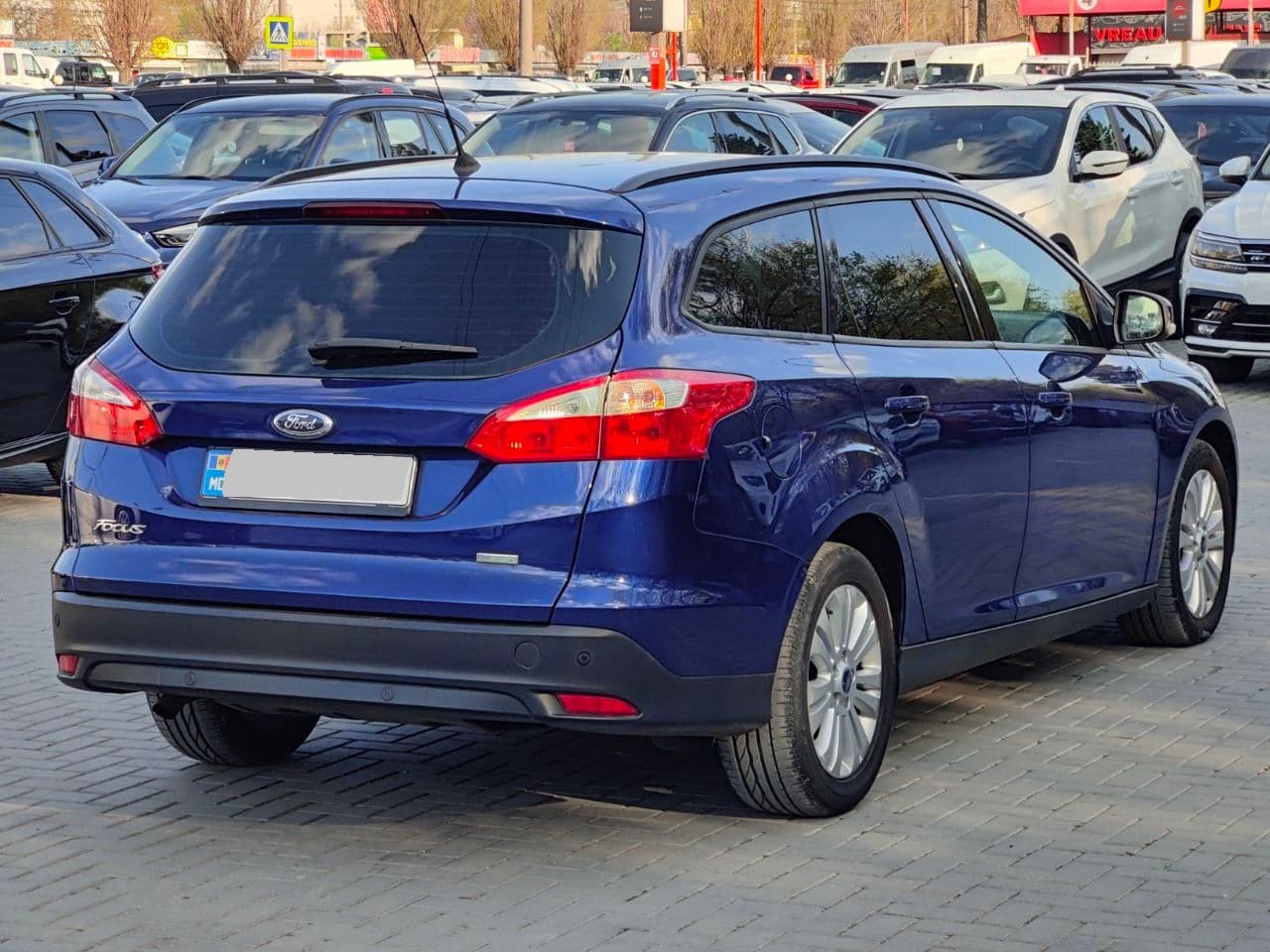 2014 Ford Focus — Miniatură 2
