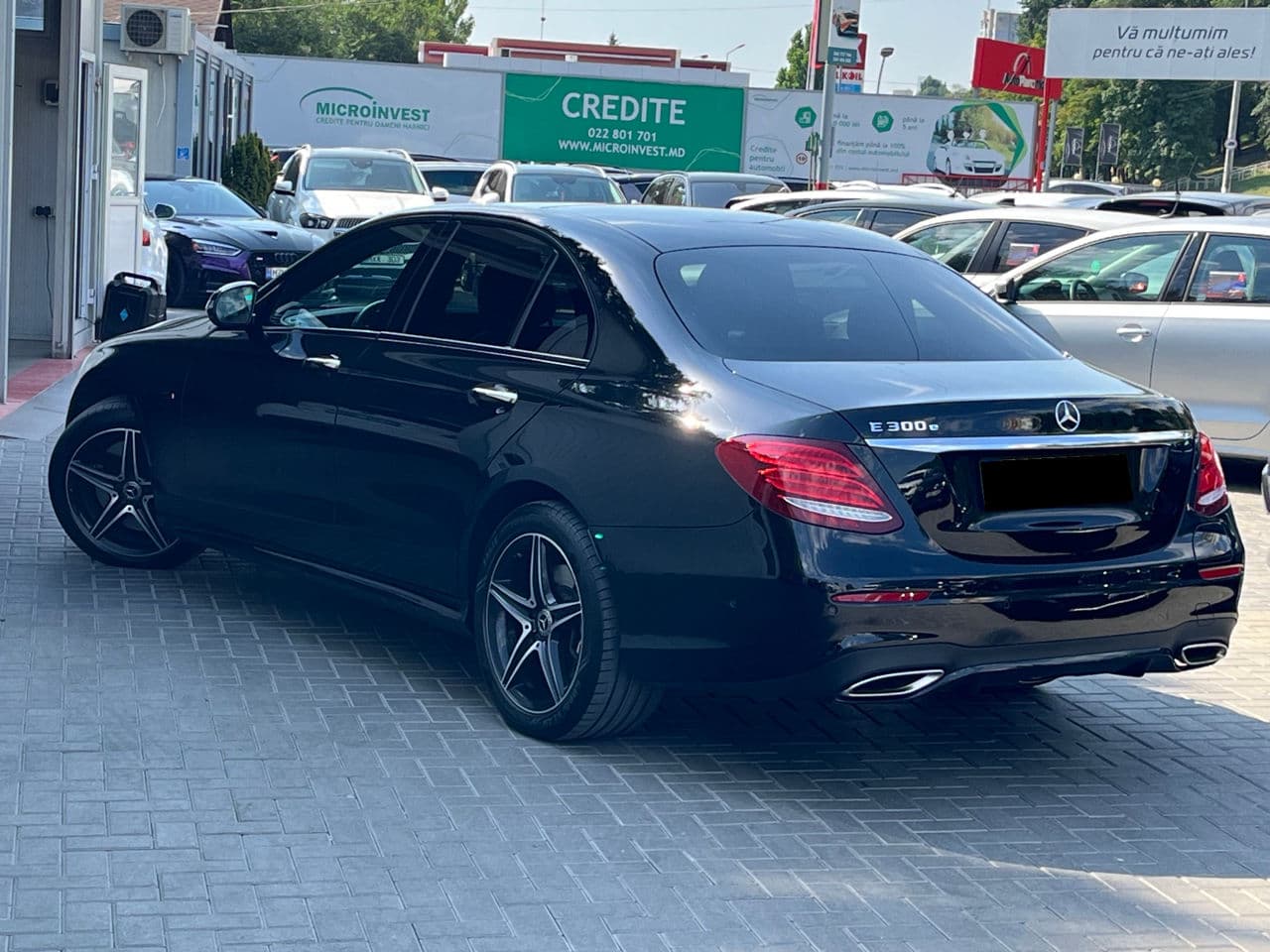 2019 Mercedes E 300e — Miniatură 4