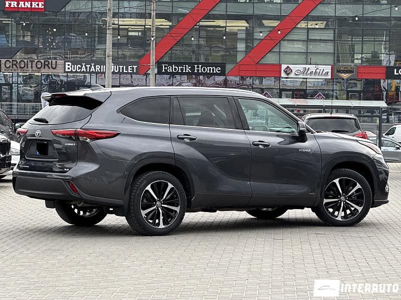 2020 Toyota Highlander — Miniatură 3