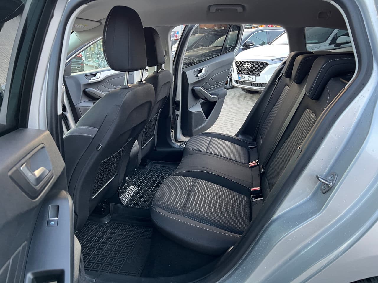 Ford Focus 2020 — Миниатюра 13