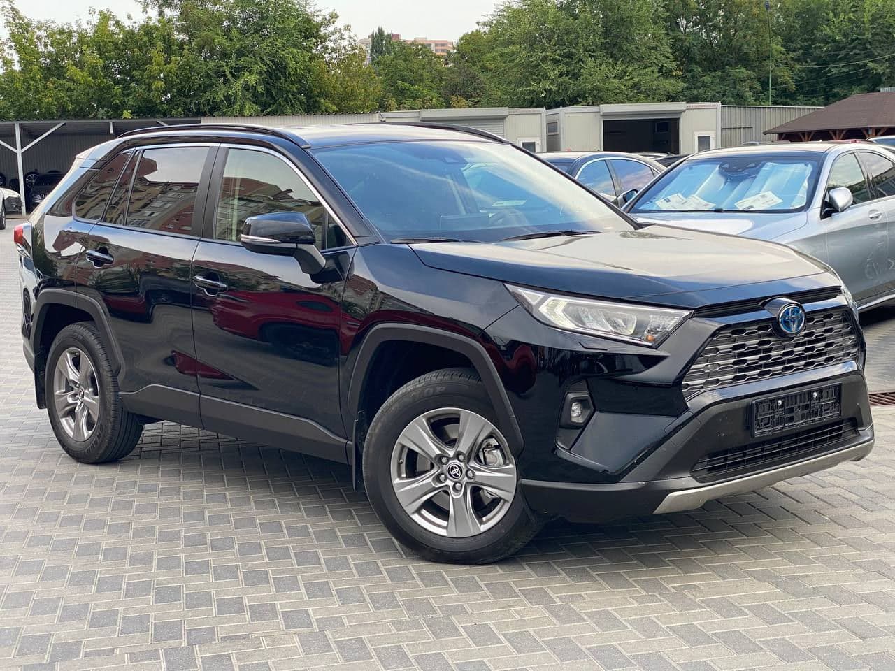 2022 Toyota Rav-4 — Miniatură 4