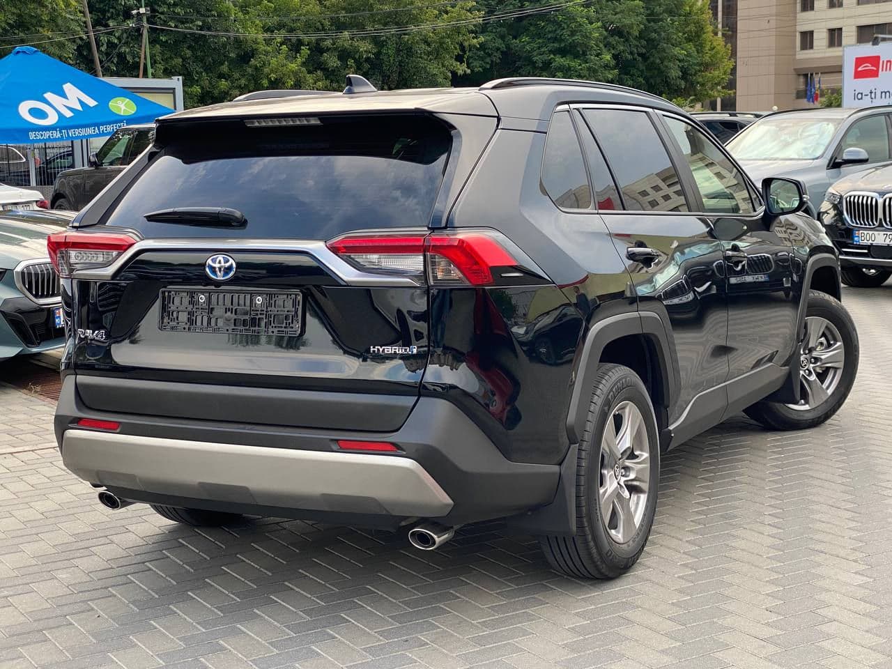 2022 Toyota Rav-4 — Miniatură 2