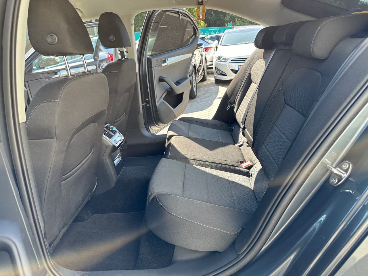 Skoda Superb 2016 — Миниатюра 7
