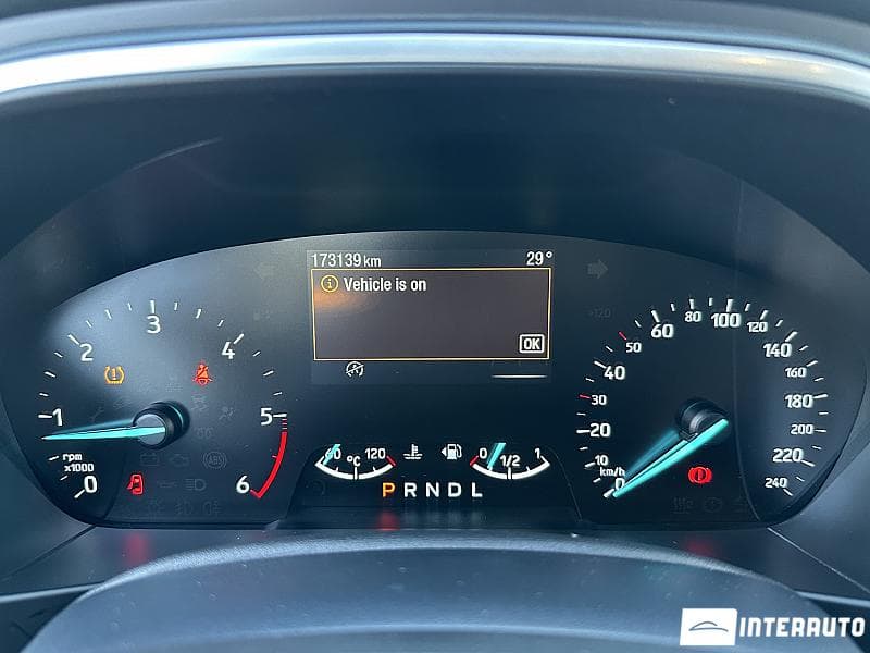 2020 Ford Focus — Miniatură 8