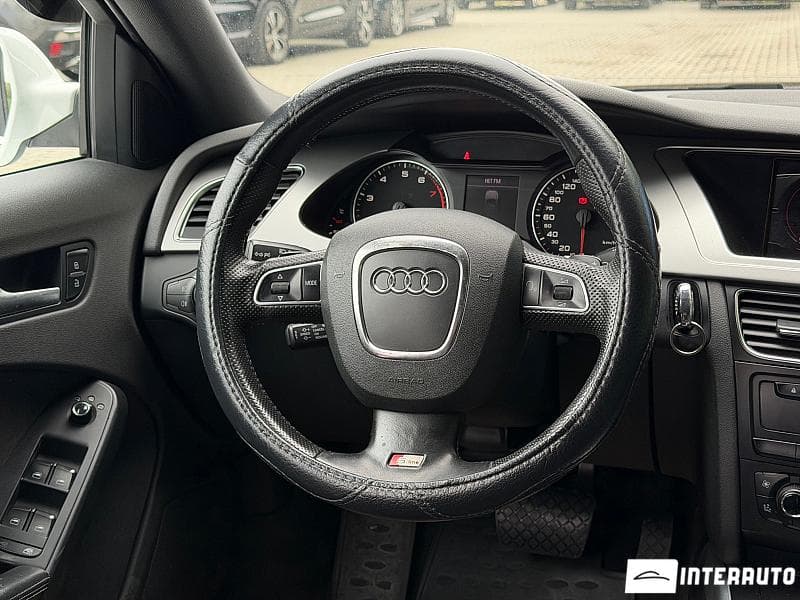 2011 Audi A4 — Miniatură 10