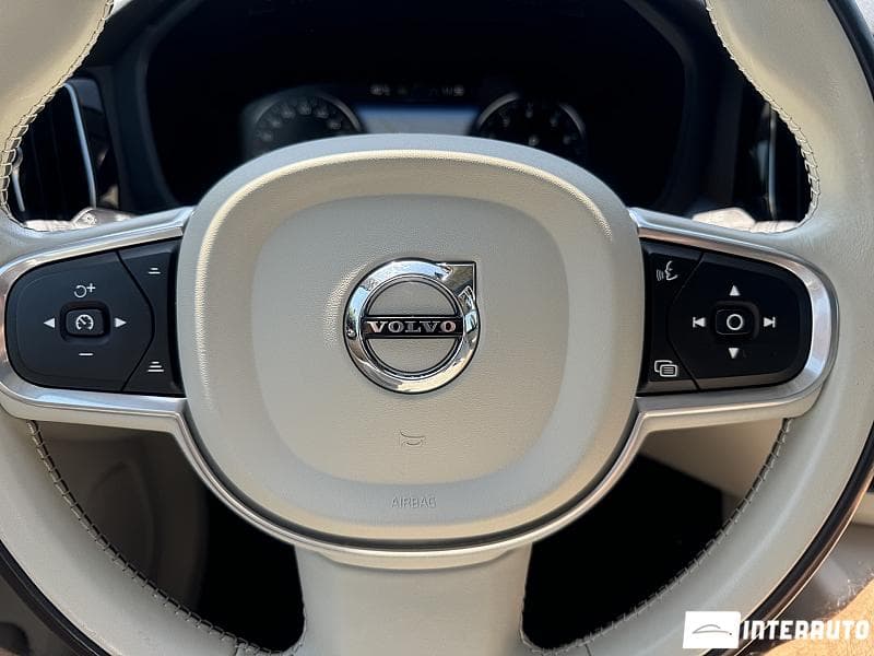 2018 Volvo XC 60 — Miniatură 15
