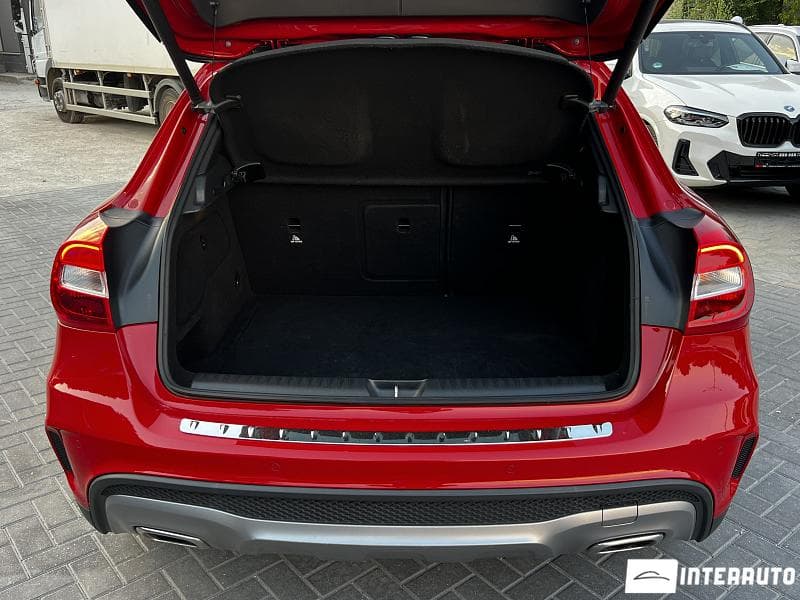 2016 Mercedes GLA 200 — Miniatură 20
