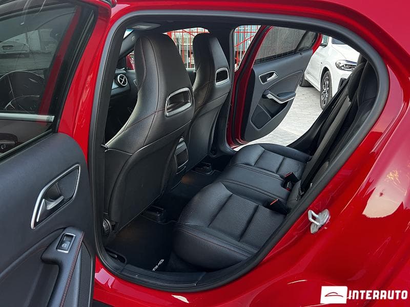 2016 Mercedes GLA 200 — Miniatură 17