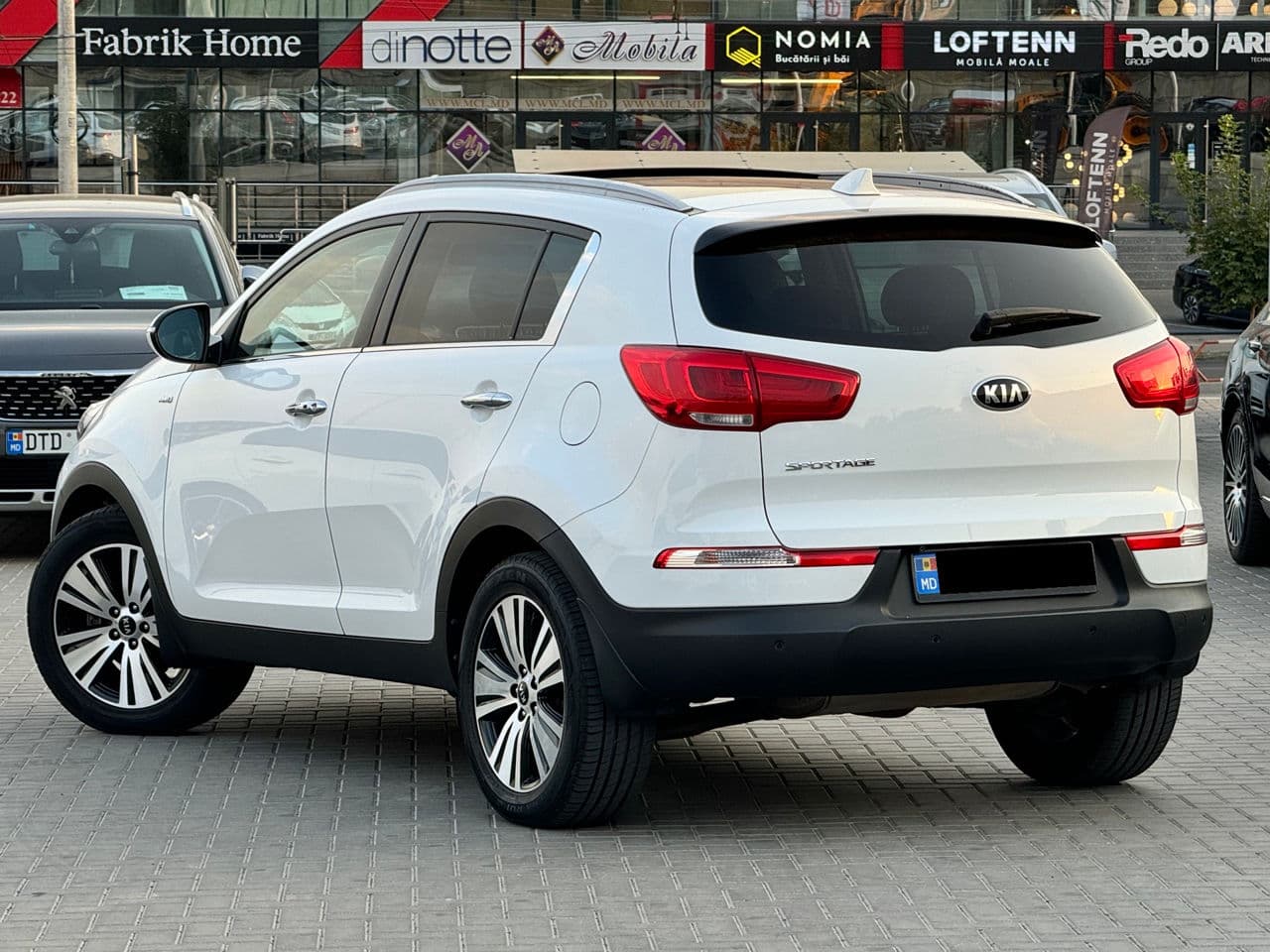 2014 Kia Sportage — Miniatură 2