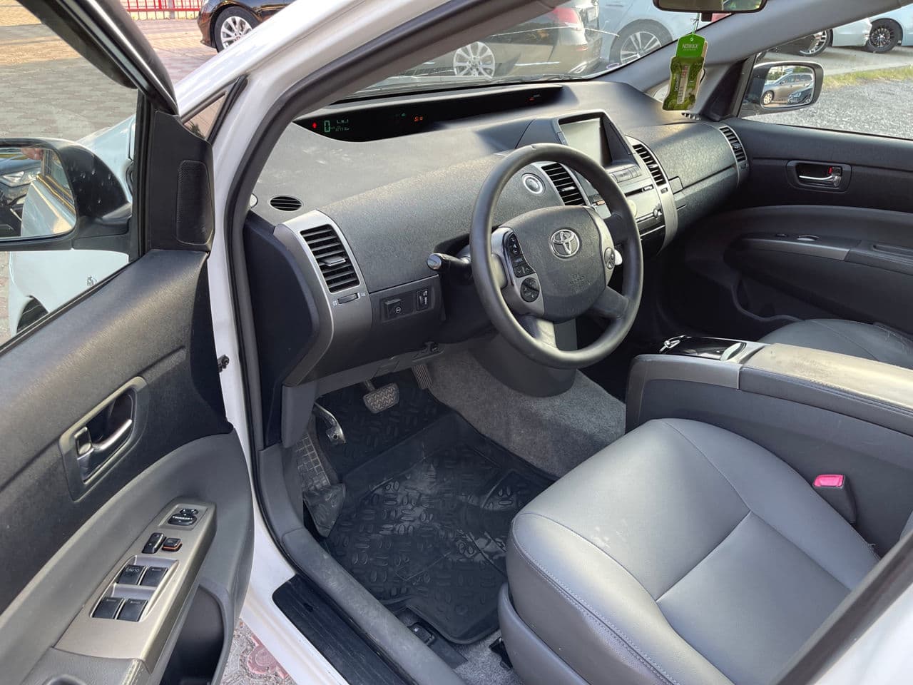 2009 Toyota Prius — Miniatură 6