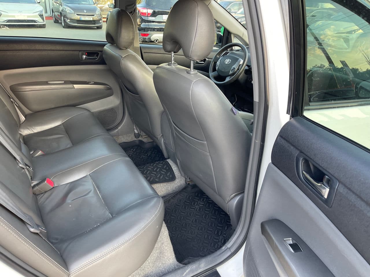 2009 Toyota Prius — Miniatură 12