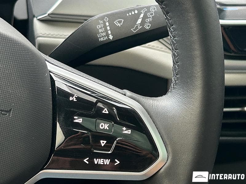 2021 Volkswagen ID.6 Crozz — Miniatură 10