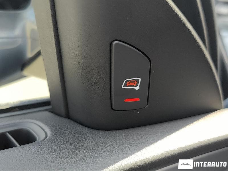 2015 Audi A8 — Miniatură 25
