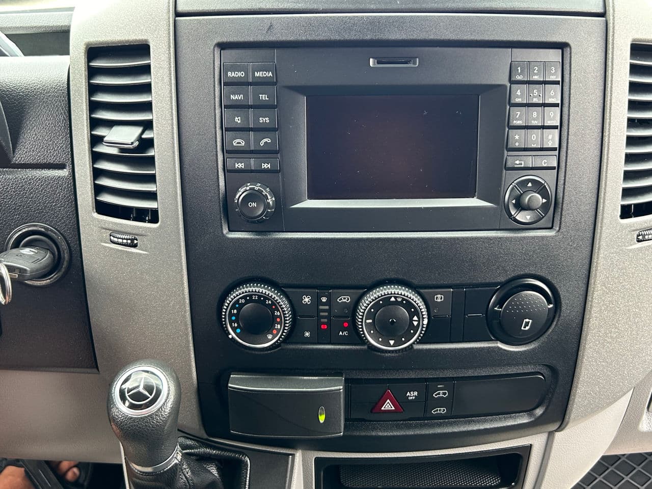 Mercedes Sprinter 2016 — Миниатюра 11