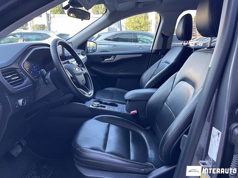 2021 Ford Escape — Miniatură 5