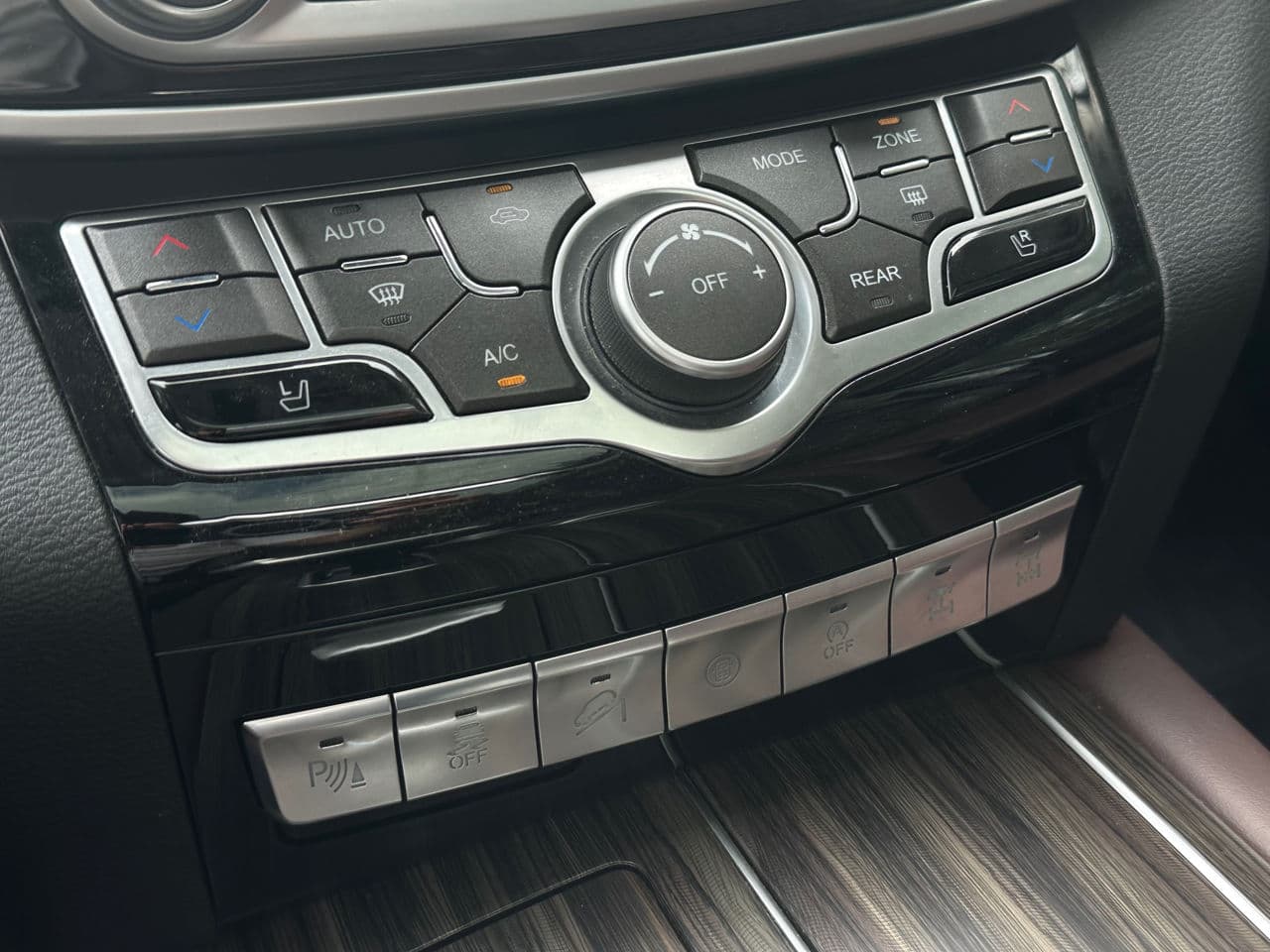 2021 Haval H9 — Miniatură 18