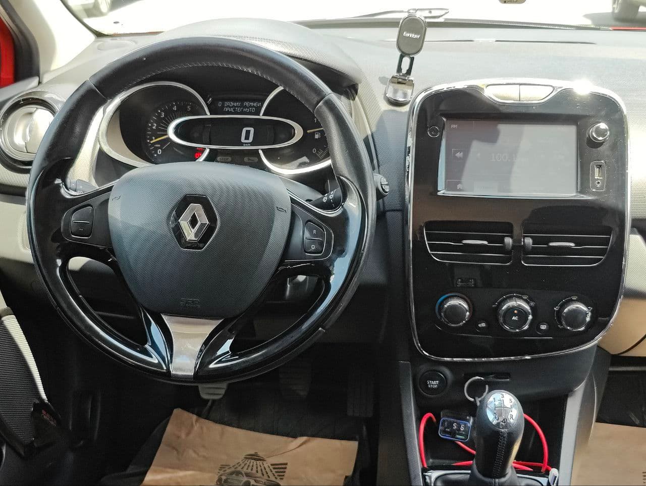 Renault Clio 2015 — Миниатюра 11