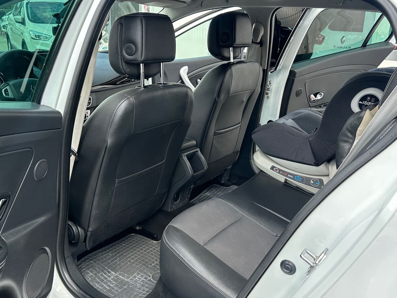 2012 Renault Megane — Miniatură 25
