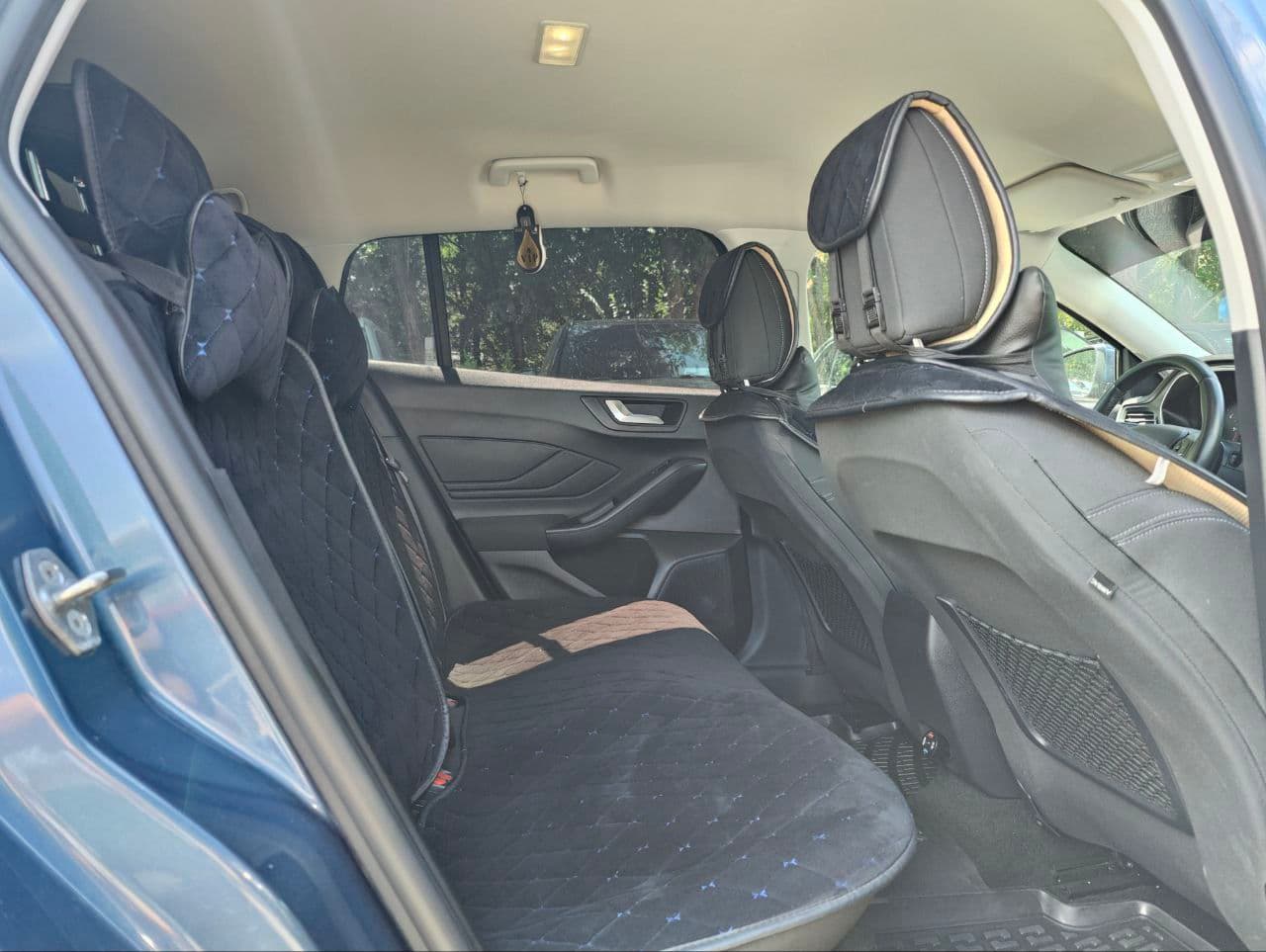2019 Ford Focus — Miniatură 8