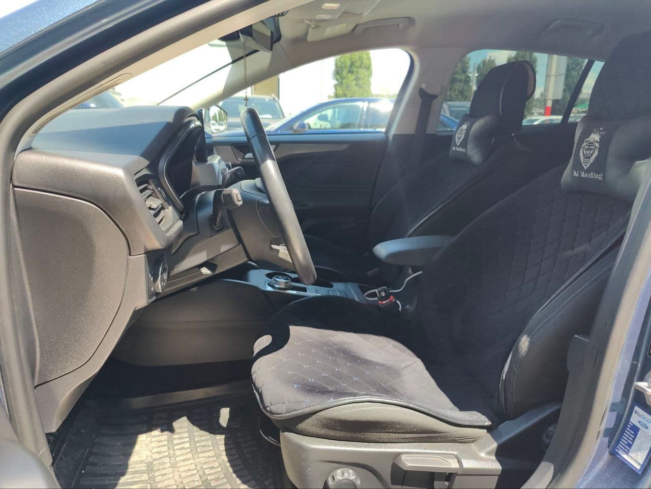 2019 Ford Focus — Miniatură 5