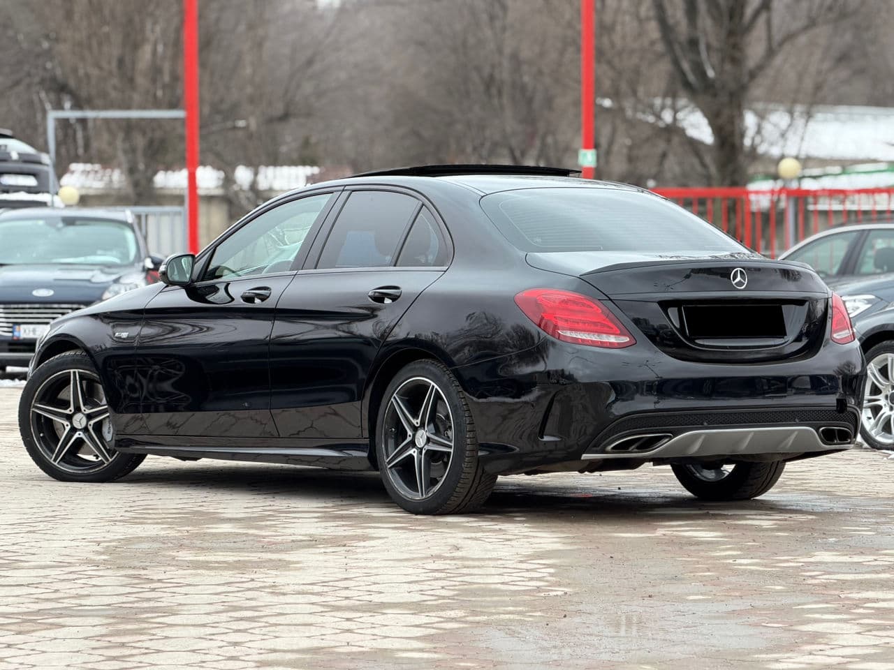 2017 Mercedes C 43 AMG — Miniatură 3