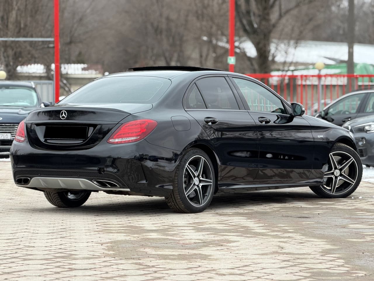 2017 Mercedes C 43 AMG — Miniatură 2