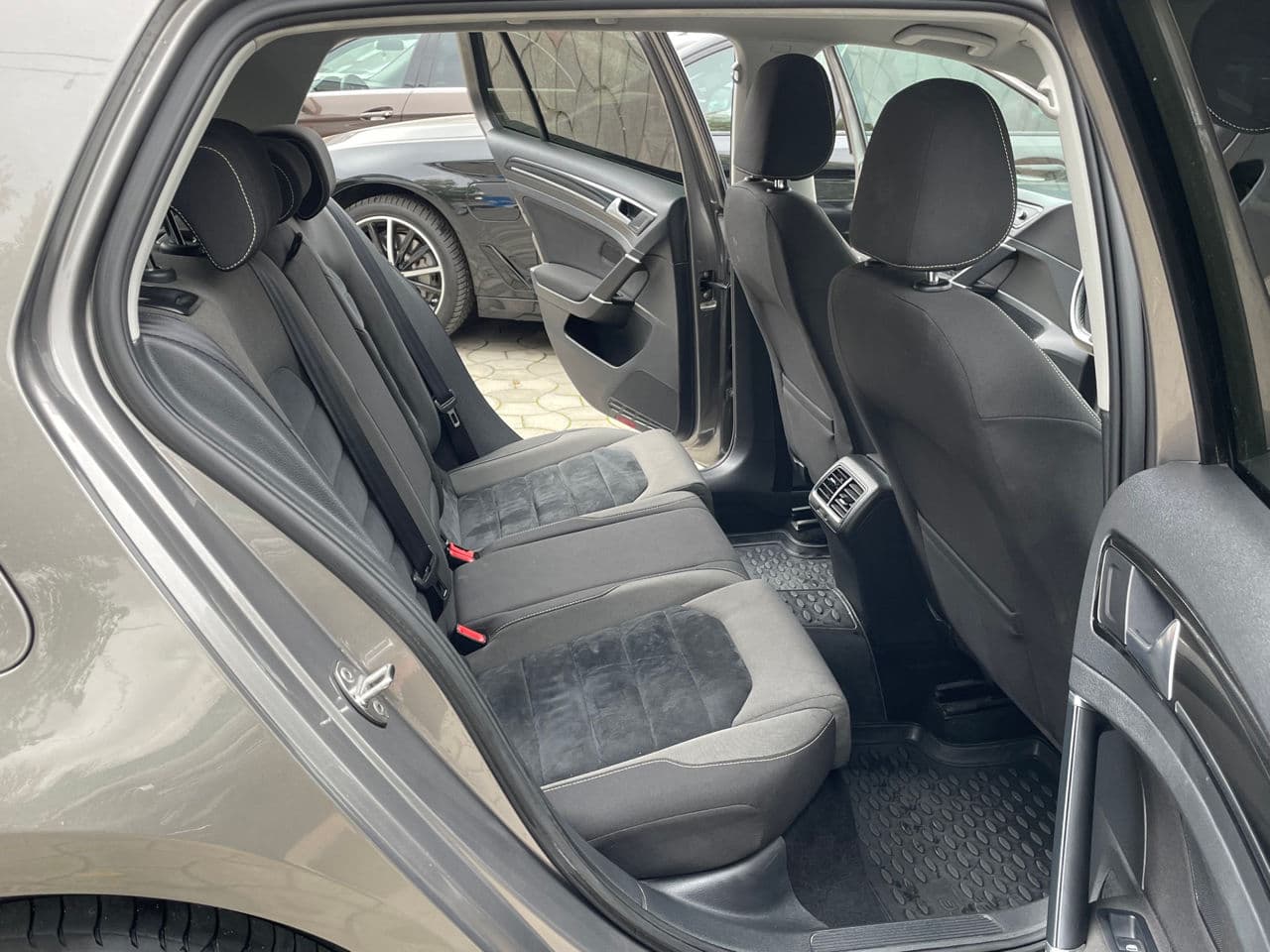 2013 Volkswagen Golf — Miniatură 17