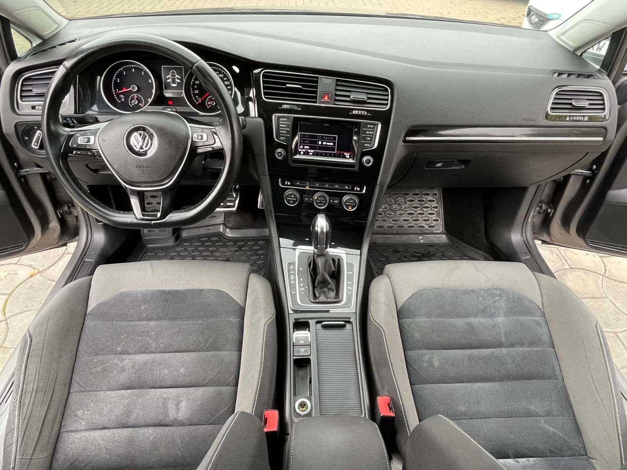 2013 Volkswagen Golf — Miniatură 7