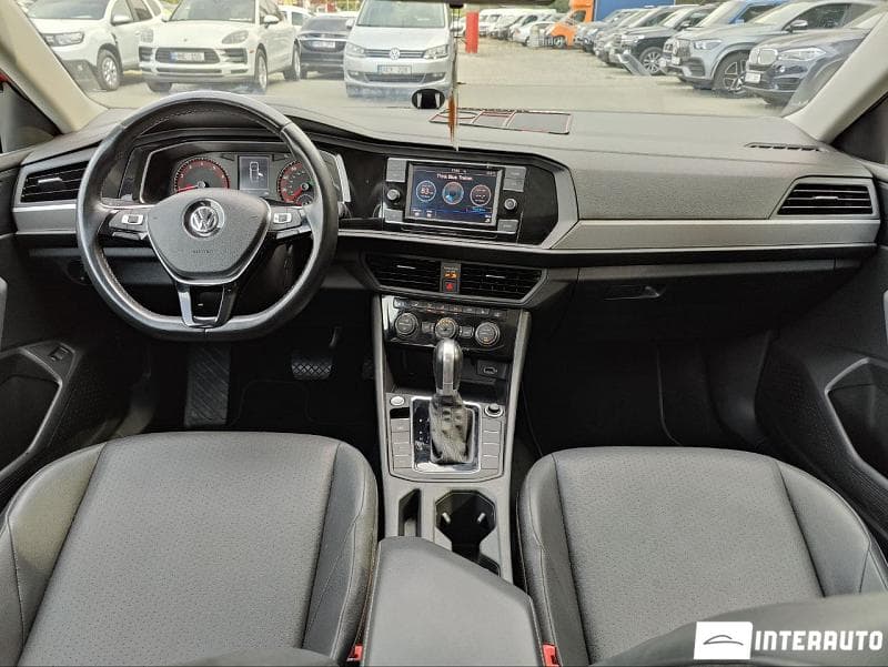 2018 Volkswagen Jetta — Miniatură 9