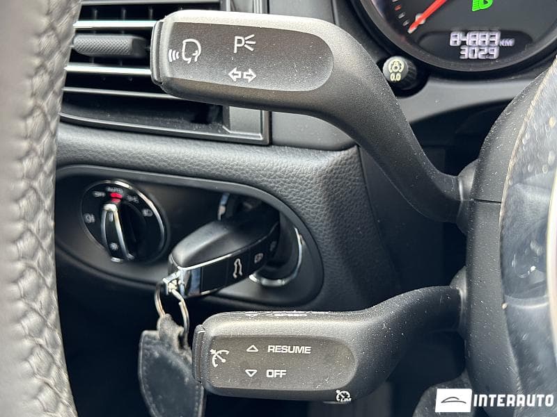 2019 Porsche Macan — Miniatură 13