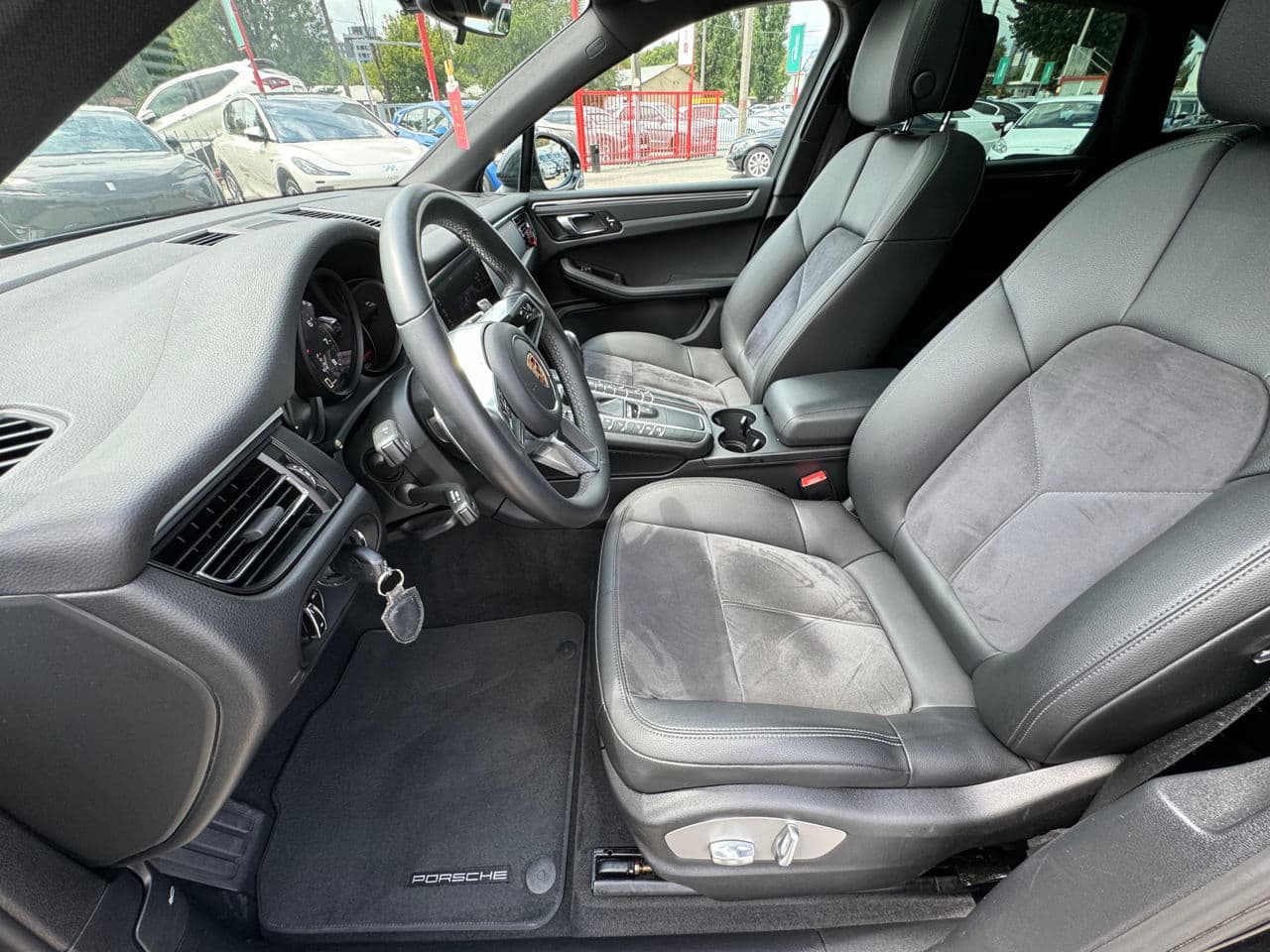 2019 Porsche Macan — Miniatură 9