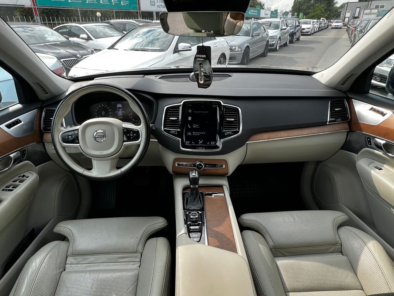 2017 Volvo XC 90 — Miniatură 18